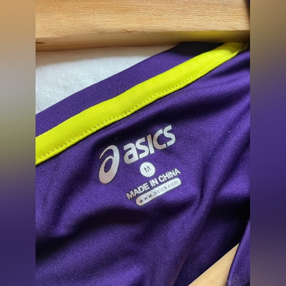 ASICS Medium Women's Running Top BNWT - Picture 3 of 4